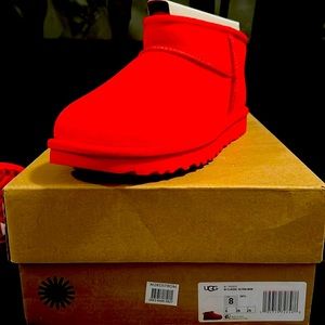 UGG Ultra Mini Classic Boot